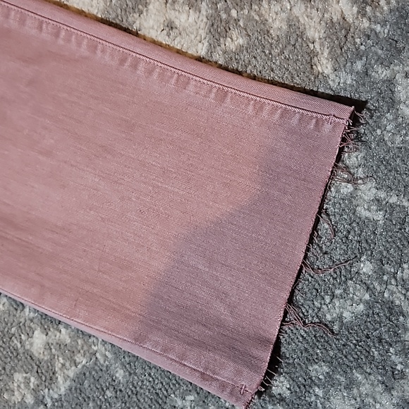 Liverpool Kennedy Crop Strap With Raw Hem Size 4/27 in Aster Mauve - Picture 2 of 8